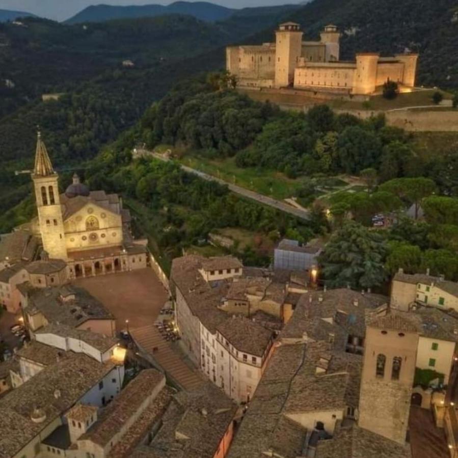 Appartamento Central Palace Spoleto Kültér fotó
